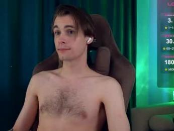 debugmee — Chaturbate stream photo (Apr 2026)