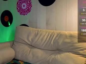 debugmee — modelo de webcam en línea en chaturbate