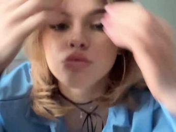 MollyVelvet — bongacams