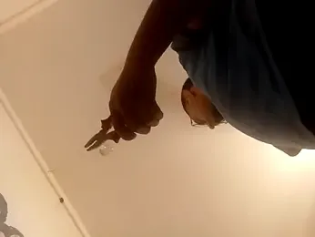 k1oudE — Stripchat stream photo (Mar 2026)