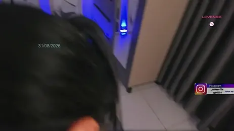 Aprilx1 — modelo de webcam en línea en stripchat