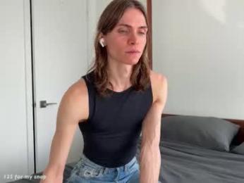 hadley19 — modelo de webcam en línea en chaturbate