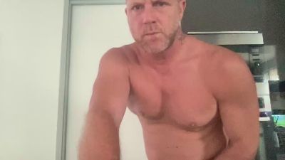 xxxironggxxx — Cam4 stream photo (Jun 2026)