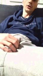 Jerjer42 — modelo de webcam en línea en cam4