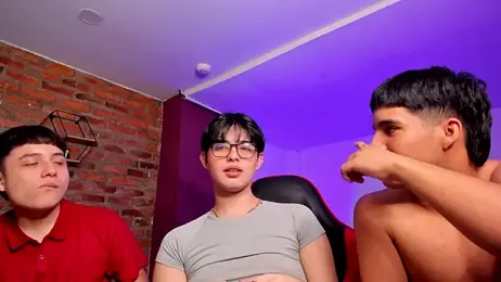 HotThreesoome — stripchat