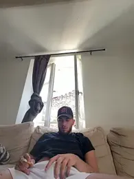 incr18 — Stripchat stream photo (Jun 2026)