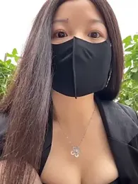 Aiss-niang — Stripchat stream photo (May 2026)