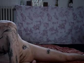 ceremonyofinnocence — modelo de webcam en línea en chaturbate