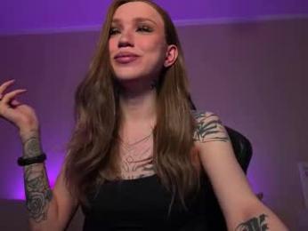 twiinkie_pie — modelo de webcam en línea en chaturbate