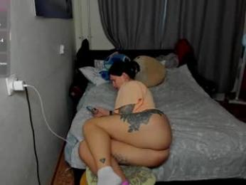 monica_elder — Chaturbate stream photo (Sep 2026)