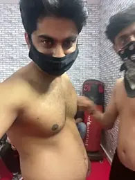 John_desihunk — Stripchat stream photo (Feb 2026)