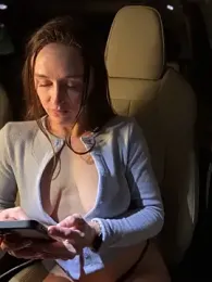 lunagirl13 — modelo de webcam en línea en stripchat