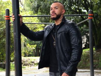 EmanuelSpencer — modelo de webcam en línea en livejasmin