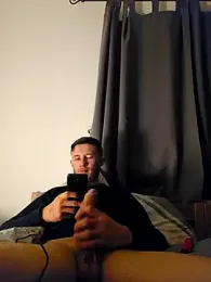 Andreas2335 — Stripchat stream photo (Jan 2026)