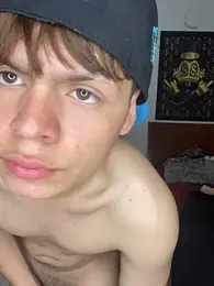 jsjsandres — Stripchat stream photo (Aug 2026)