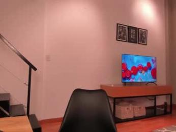 mira_lite — Chaturbate stream photo (Apr 2026)