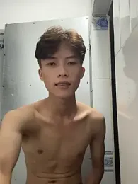 Nguyencuong1999 — modelo de webcam en línea en stripchat