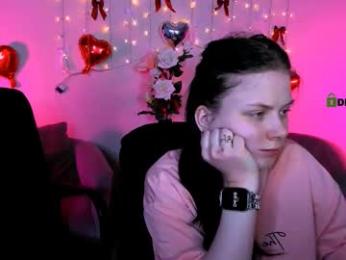 mona_cloud — Chaturbate stream photo (Mar 2026)