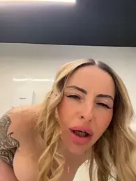 EmaSalis — Stripchat stream photo (Mar 2026)