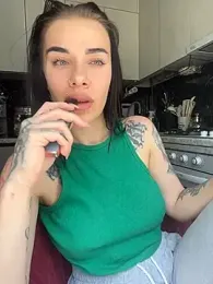 Queen_of_pain — modelo de webcam en línea en stripchat