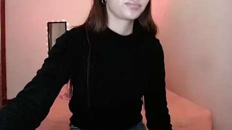 holy_juli — Stripchat stream photo (Mar 2026)