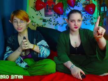 Tricky_Kitsune — Bongacams stream photo (Mar 2026)