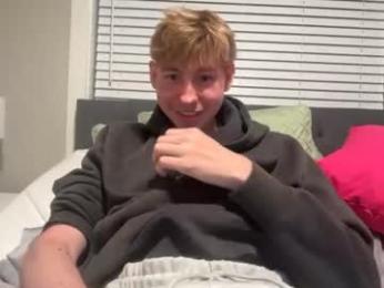 tyler_fox0 — modelo de webcam en línea en chaturbate