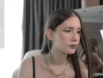 babyy_gloria — Chaturbate stream photo (Apr 2026)