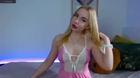 Nicole_blonde0 — Stripchat stream photo (Nov 2023)