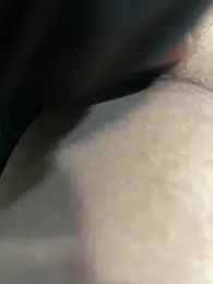 J-hens90 — Stripchat stream photo (Jun 2026)