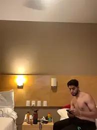 eviltwinyoung — Stripchat stream photo (Nov 2025)