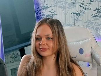 Cornflakes — modelo de webcam en línea en bongacams