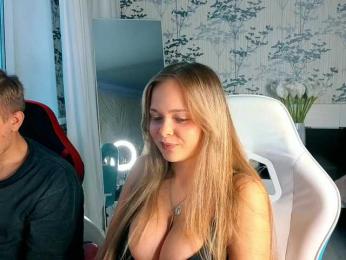 Cornflakes — modelo de webcam en línea en bongacams