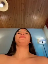 Ahricutte1 — Stripchat stream photo (Aug 2026)