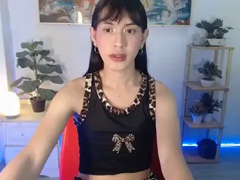 Yourplay1ngdoll — modelo de webcam en línea en stripchat