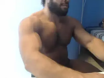 EconomicTune28 — modelo de webcam en línea en stripchat