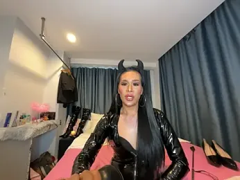 MistressViper28 — Stripchat stream photo (Aug 2026)