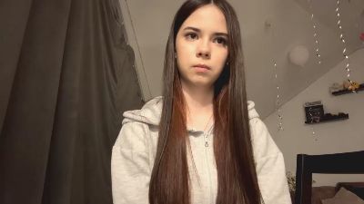 HertaMcginley — modelo de webcam en línea en cam4