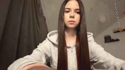 HertaMcginley — modelo de webcam en línea en cam4