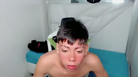 Liarr_ — modelo de webcam en línea en stripchat