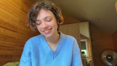 ElainaSynnott — Cam4 stream photo (Jun 2026)