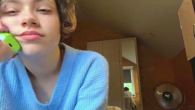 ElainaSynnott — Cam4 stream photo (Jun 2026)