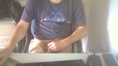 nzksydiver — Cam4 stream photo (Mar 2026)