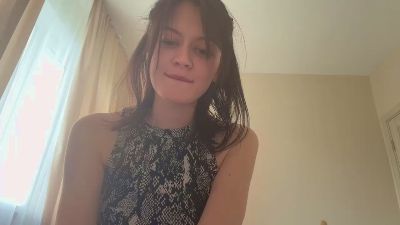 JuleThreets — Cam4 stream photo (Apr 2026)