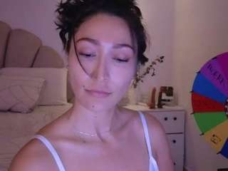 azaleiia — modelo de webcam en línea en camsoda