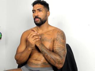 Xander Strongs — Flirt4free stream photo (Mar 2026)