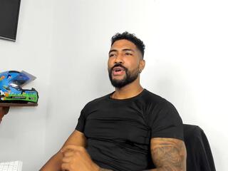 Xander Strongs — Flirt4free stream photo (Mar 2026)