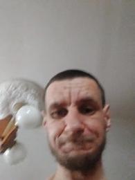 Aliaspitmen83 — Stripchat stream photo (Jul 2023)