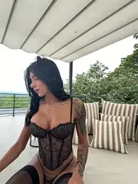 divavirtual11 — modelo de webcam en línea en stripchat