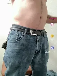 2addictivelyhorny — Stripchat stream photo (Jun 2026)